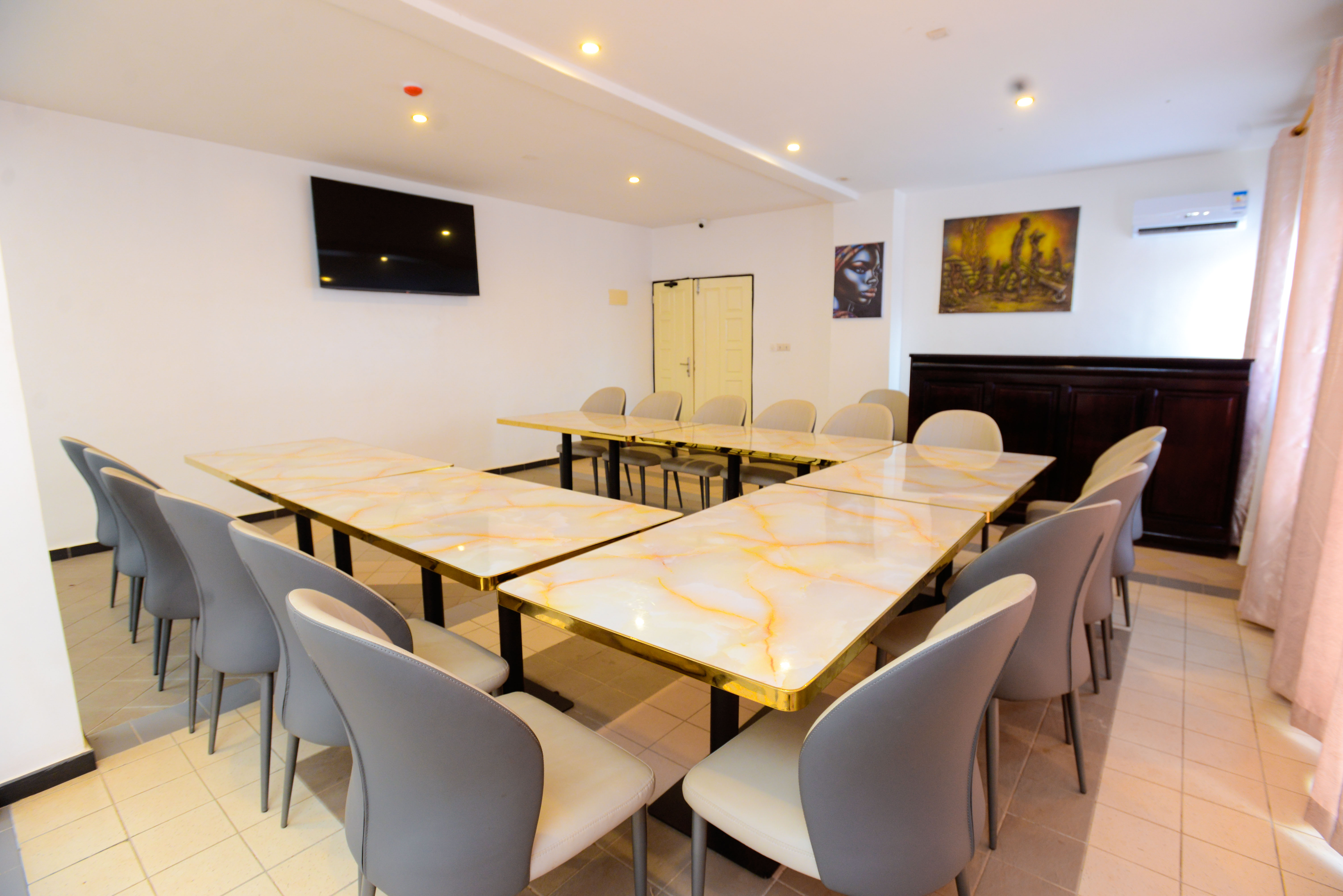 Équipements du Flamboyant Hôtel